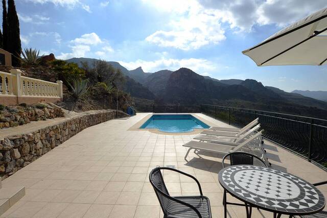 OLV2090: Villa for Sale in Sierra Cabrera, Almería