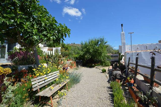OLV2099: Country house for Sale in Lubrin, Almería