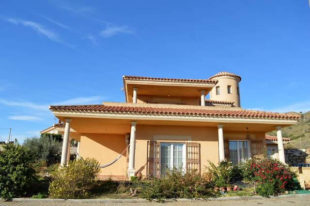 OLV1886: Villa for Sale in Cariatiz, Almería