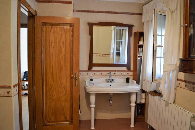 OLV1886: Villa for Sale in Cariatiz, Almería