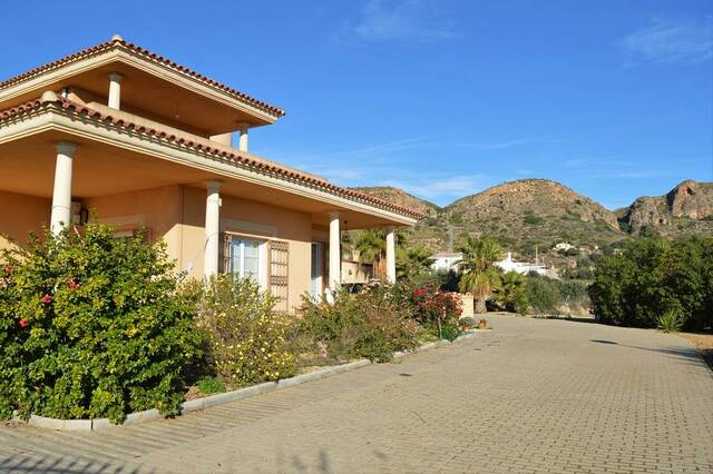 OLV1886: Villa for Sale in Cariatiz, Almería