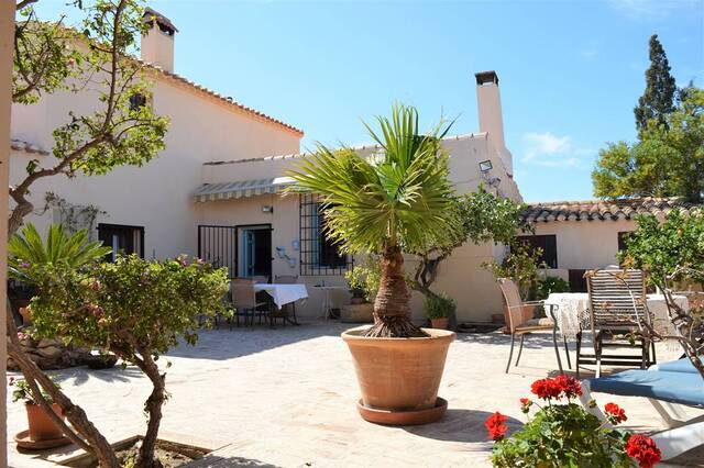 OLV1606: Cortijo for Sale in Cuevas del Almanzora, Almería