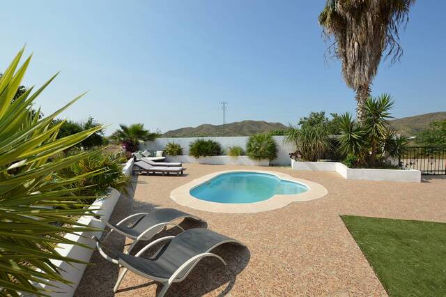 OLV2103: Country house for Sale in Cariatiz, Almería