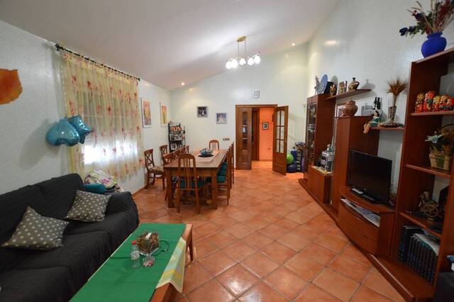 OLV2051: Villa for Sale in Lubrin, Almería