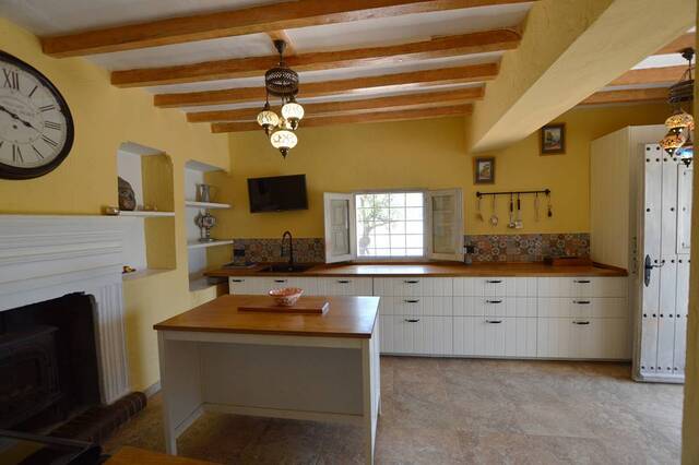 OLV2105: Cortijo for Sale in Lubrin, Almería