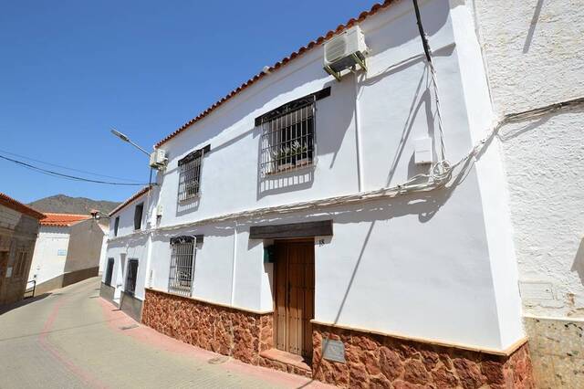 OLV2006: Town house for Sale in Uleila del Campo, Almería