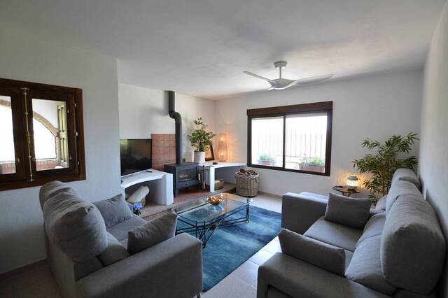 OLV2109: Country house for Sale in Lubrin, Almería