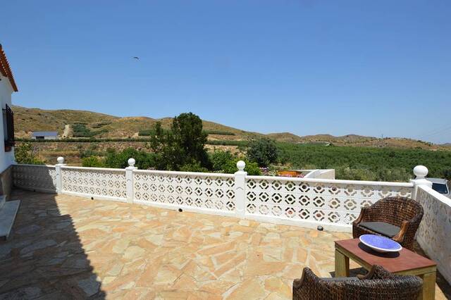 OLV2109: Country house for Sale in Lubrin, Almería