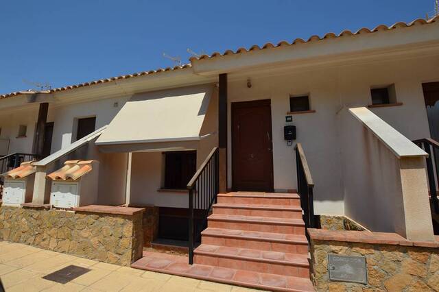 Town house in Lubrin, Almería