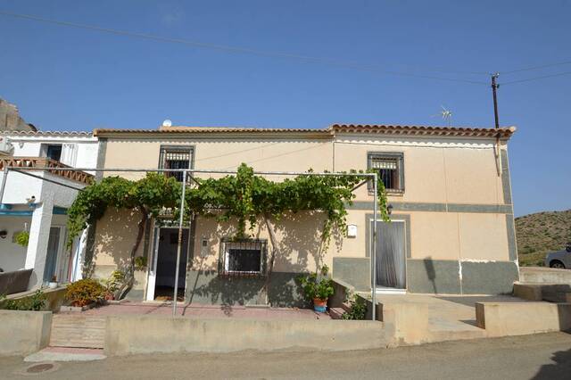 Town house in Sorbas, Almería