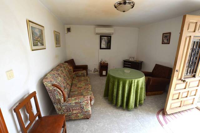 OLV2108: Town house for Sale in Sorbas, Almería
