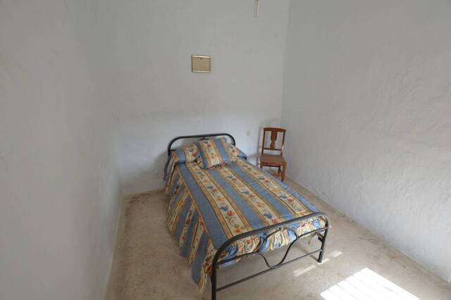 OLV2108: Town house for Sale in Sorbas, Almería