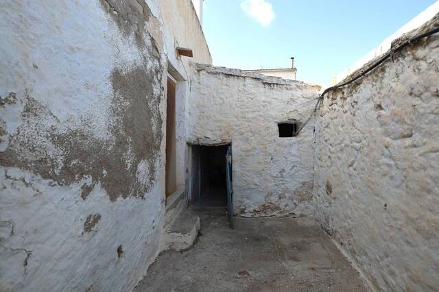 OLV2108: Town house for Sale in Sorbas, Almería