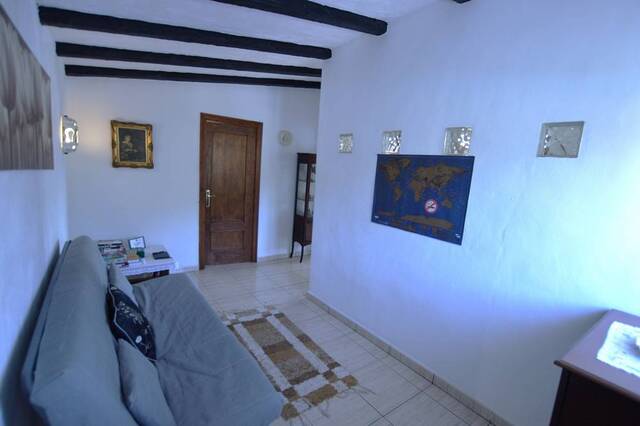 OLV2111: Country house for Sale in Lubrin, Almería