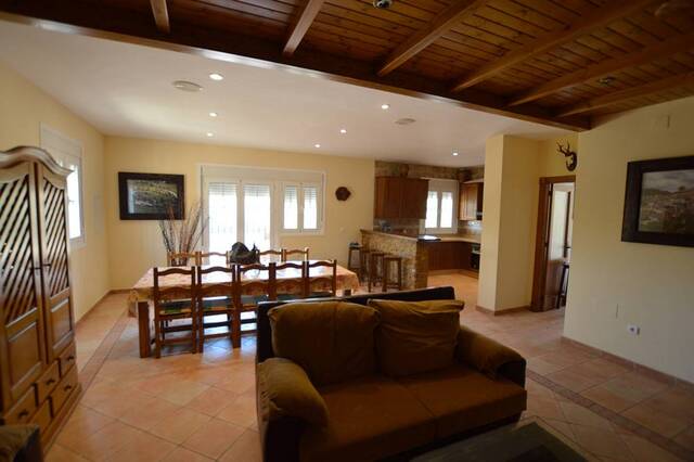 OLV2112: Villa for Sale in Lubrin, Almería