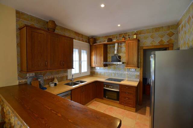 OLV2112: Villa for Sale in Lubrin, Almería