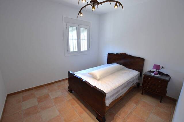 OLV2112: Villa for Sale in Lubrin, Almería