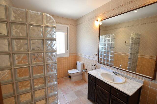 OLV2112: Villa for Sale in Lubrin, Almería