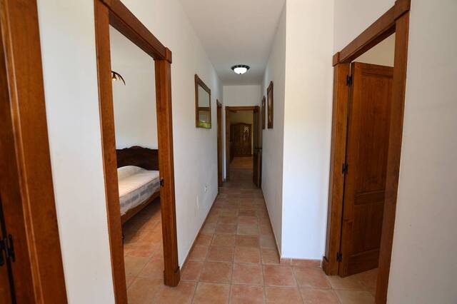 OLV2112: Villa for Sale in Lubrin, Almería