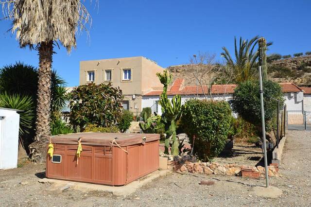 OLV2012: Town house for Sale in Antas, Almería