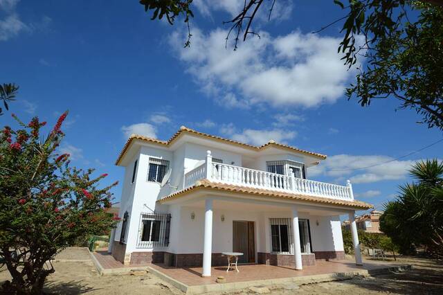OLV2126: Villa for Sale in Cuevas del Almanzora, Almería