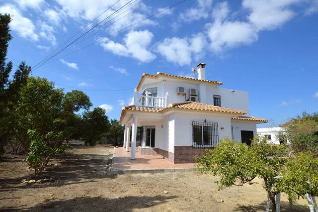 OLV2126: Villa for Sale in Cuevas del Almanzora, Almería