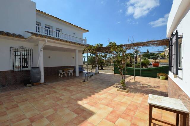OLV2126: Villa for Sale in Cuevas del Almanzora, Almería