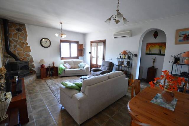 OLV2132: Villa for Sale in Sorbas, Almería