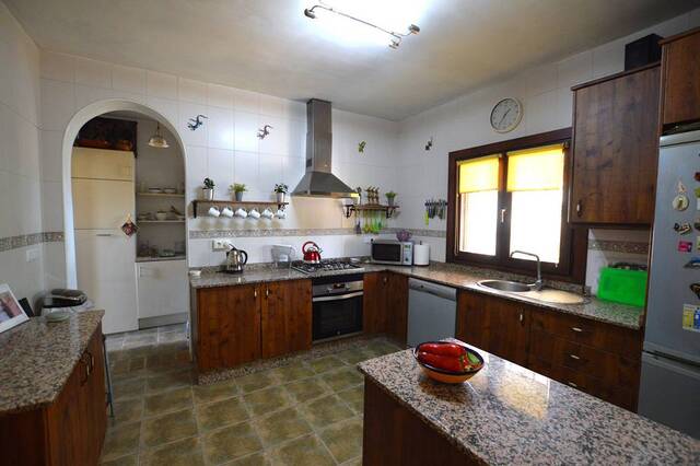 OLV2132: Villa for Sale in Sorbas, Almería