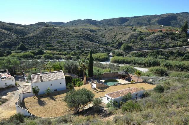 Cortijo in Bedar, Almería