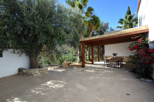 OLV2030: Cortijo for Sale in Bedar, Almería