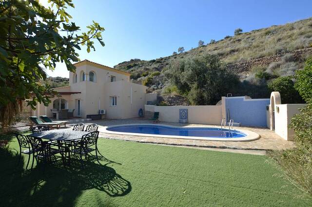 OLV2141: Villa for Sale in Bedar, Almería