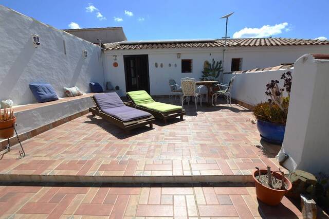 OLV2099: Country house for Sale in Lubrin, Almería