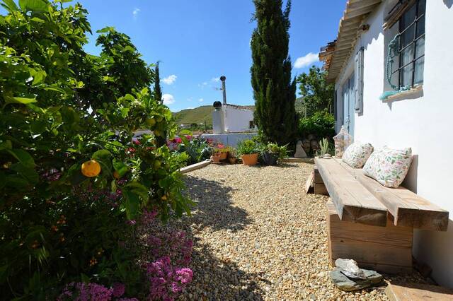 OLV2099: Country house for Sale in Lubrin, Almería