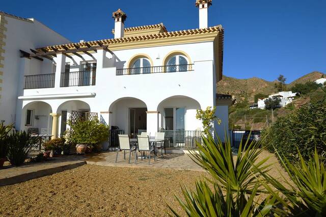 Town house in Bedar, Almería