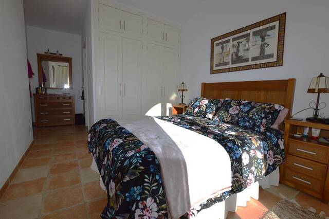 OLV2145: Town house for Sale in Bedar, Almería