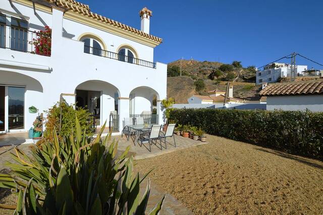 OLV2145: Town house for Sale in Bedar, Almería