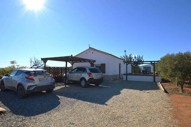 OLV2146: Country house for Sale in Uleila del Campo, Almería