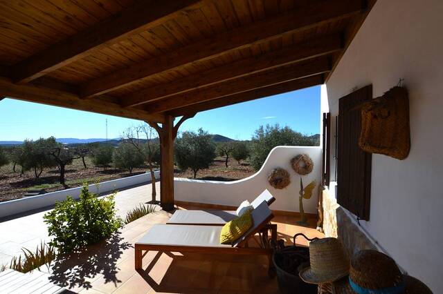 OLV2146: Country house for Sale in Uleila del Campo, Almería