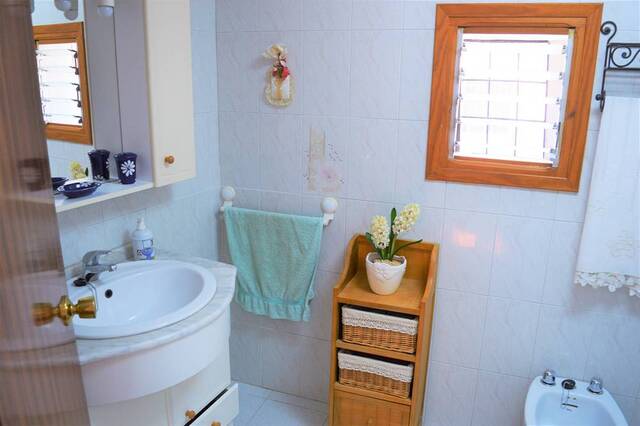 OLV1659: Town house for Sale in Lubrin, Almería