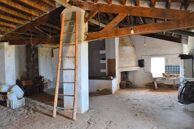 OLV0727: Cortijo for Sale in Uleila del Campo, Almería