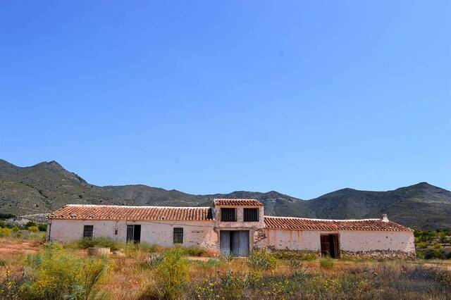 OLV0727: Cortijo for Sale in Uleila del Campo, Almería