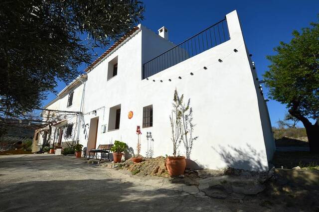 OLV2152: Country house for Sale in Lubrin, Almería