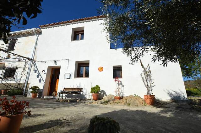 OLV2152: Country house for Sale in Lubrin, Almería
