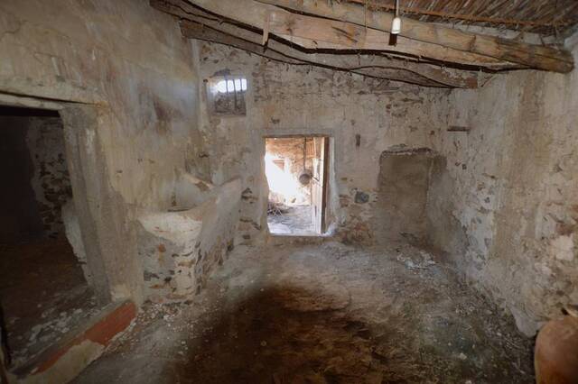 OLV2154: Country house for Sale in Lubrin, Almería