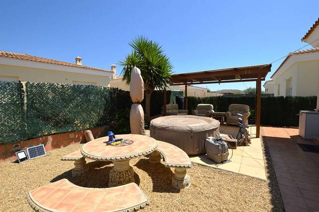 OLV2172: Villa for Sale in Sorbas, Almería OLV2172: Villa for Sale in Sorbas, Almería