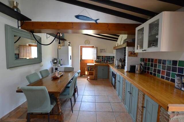 OLV2179: Commercial property for Sale in Lubrin, Almería