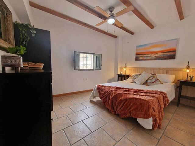 OLV2179: Commercial property for Sale in Lubrin, Almería