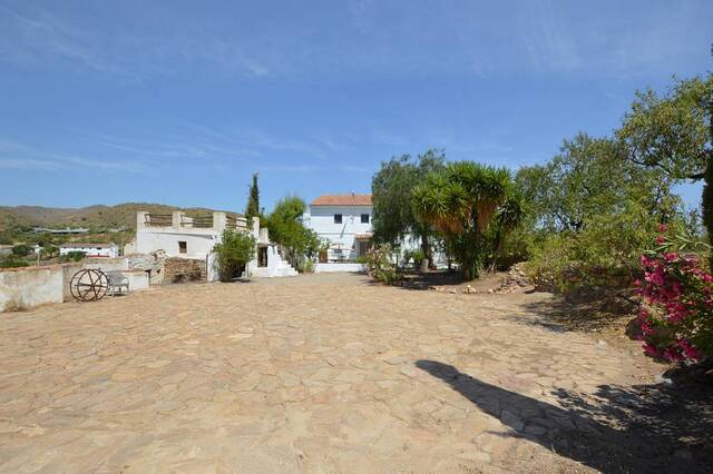 OLV2181: Cortijo for Sale in Lubrin, Almería OLV2181: Cortijo for Sale in Lubrin, Almería