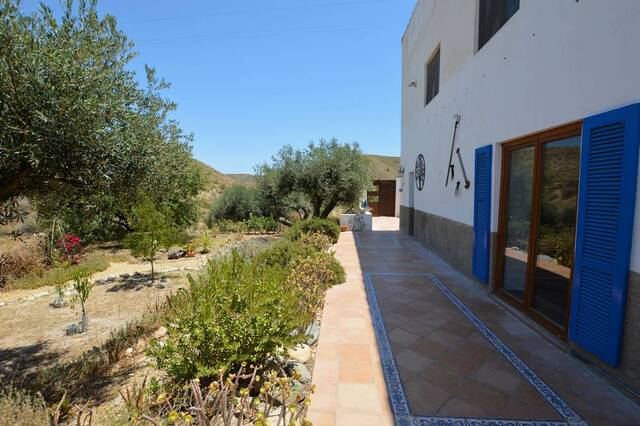 OLV2178: Country house for Sale in Antas, Almería